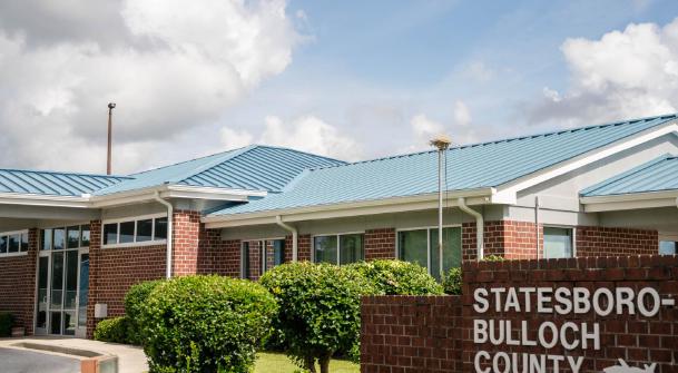 Statesboro-Bulloch County Airport | Commercial Roof Replacement | Bulloch County Commercial Roofers | Standing Seam Metal Roofing | Blue Roof | Commercial Metal Roof